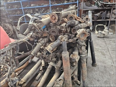 Mitsubishi Canter Fuso Şaft