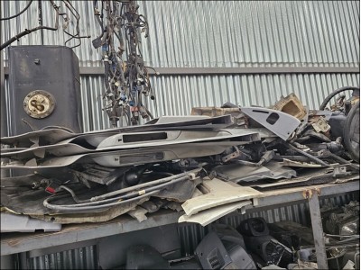 Mitsubishi Fuso Euro 5 Kapı Döşemesi